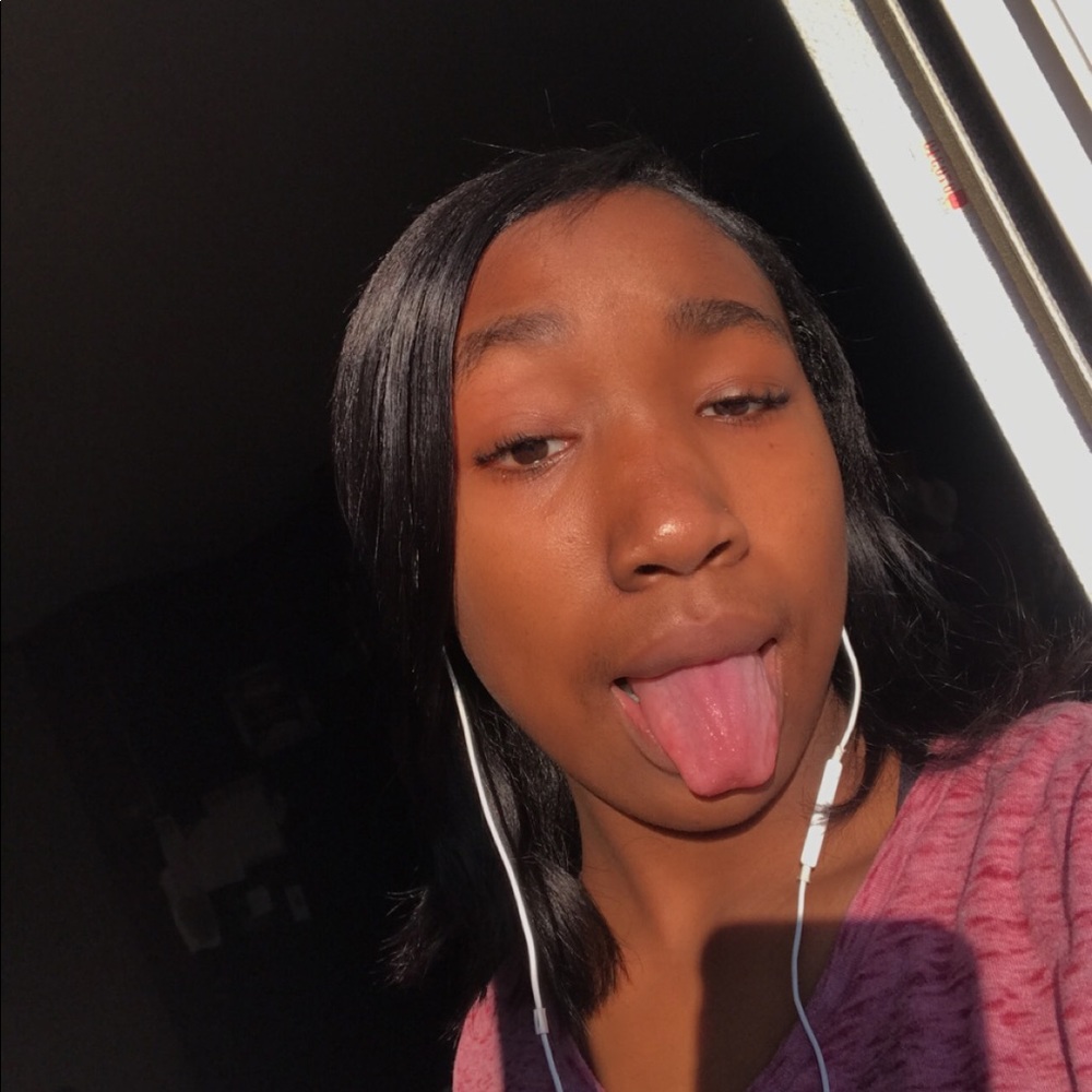 Meet your Posher, Pparis